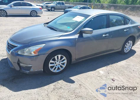 2015 Nissan Altima 2.5 S z USA, uszkodzony, nr VIN 1N4AL3AP9FN406188